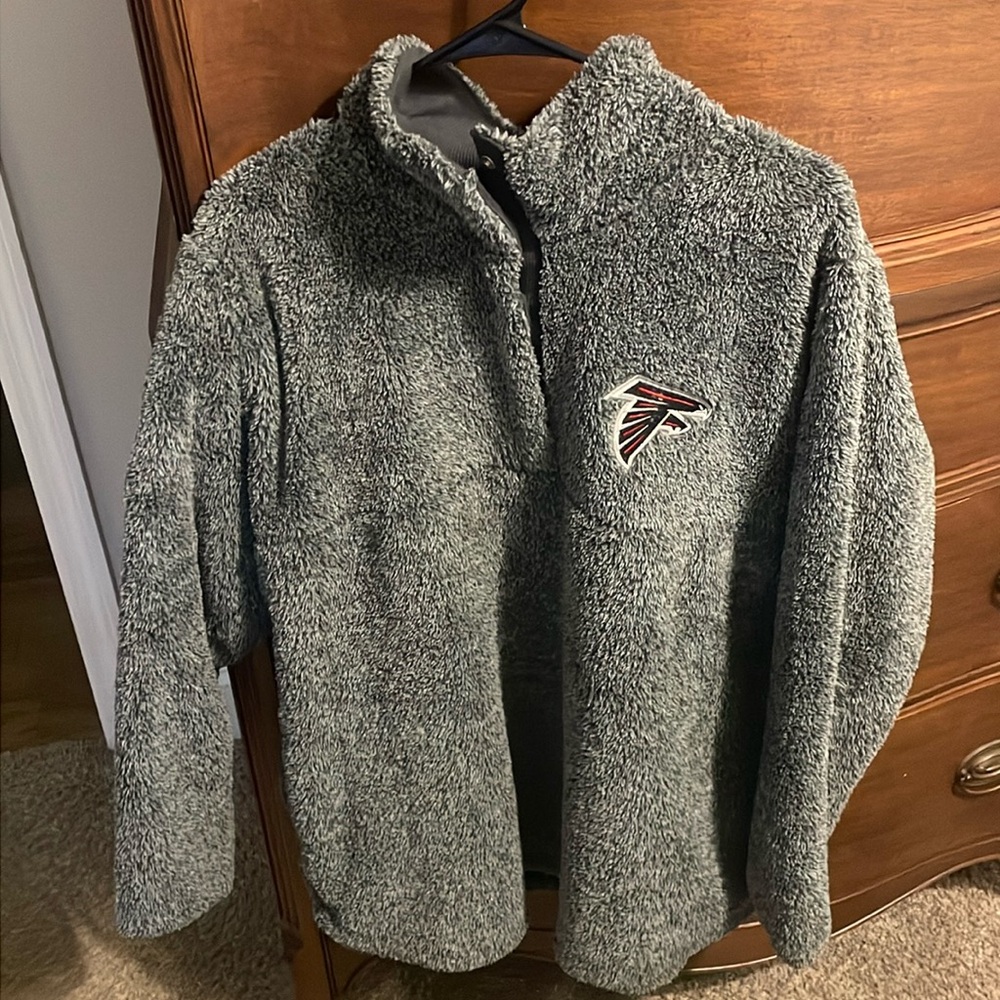 Atlanta Falcons NFL apparel size large women’s sweater